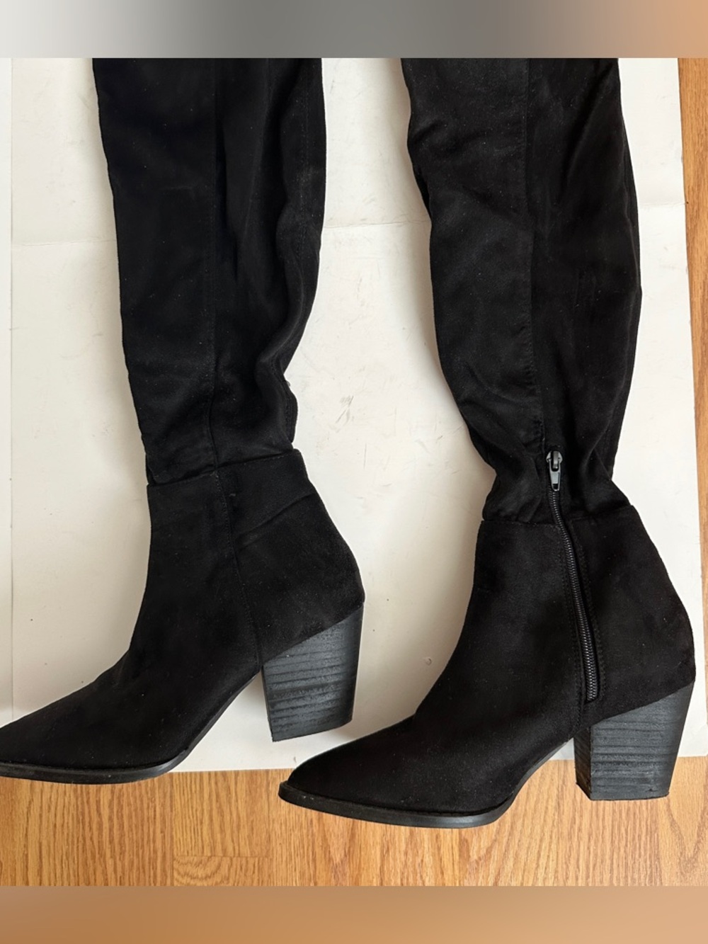Lulu's Women's Black Suede Over-the-Knee Zip Up Block Heel Boots Size 7 - Picture 3 of 10